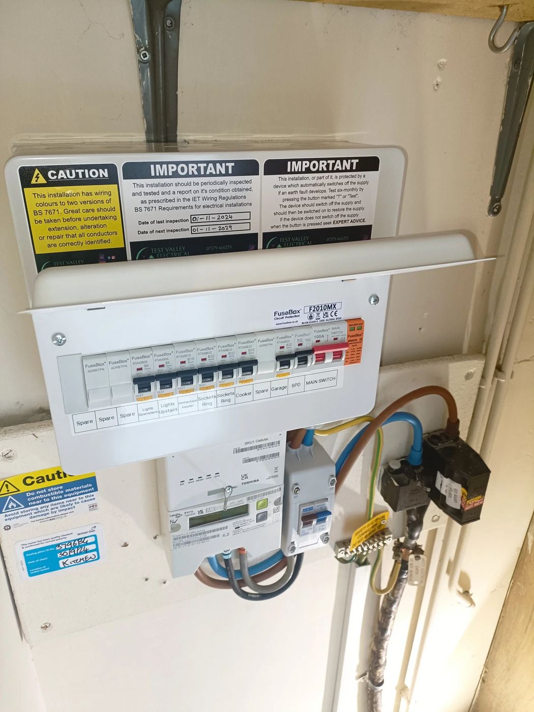 Modern consumer unit installation
